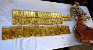 गोदाममा लुकाएको अवस्थामा वीरगञ्‍जबाट साढे २२ किलो अवैध सुन बरामद