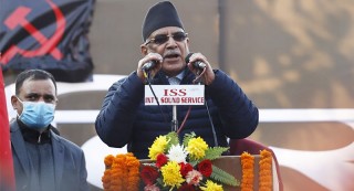 वैशाखपछि ओली प्रधानमन्त्री रहँदैनन् : प्रचण्ड