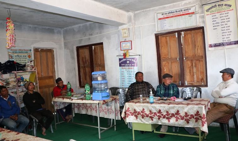 सडक कालोपत्रेमा भइरहेको ढिलासुस्तीका विषयमा स्थानीय सरकारको खबरदारी