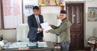 पुल र सडकको काममा भएको ढिलासुस्ती विरुद्ध उत्रियो कांग्रेस 