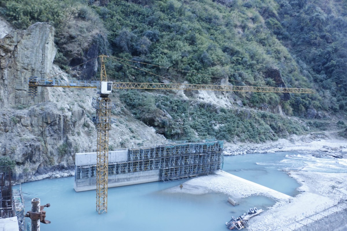 तिब्बतमा पहिरोले नदी थुनिएपछि नदीको बहाब रोकियो, सतर्क रहन प्रशासनको आग्रह