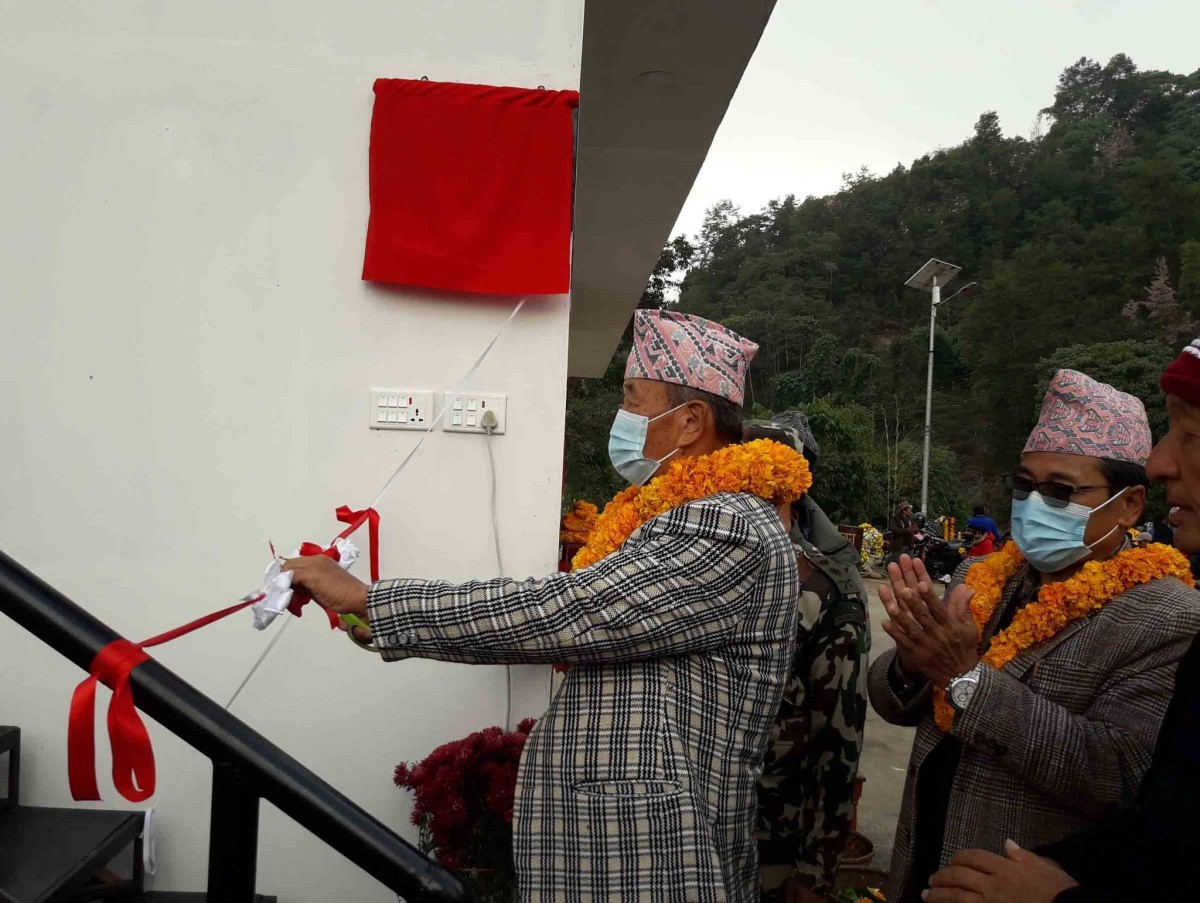 अर्गानिक कृषि र व्यवहारिक शिक्षाका माध्यमबाट मात्रै अरव जाने युवालाई रोक्न सकिने : खापुङ 