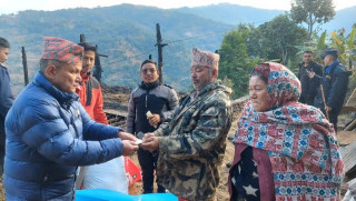 टेम्माका अग्नी पीडितलाई रेडक्रस र प्रशासनको सहयोग