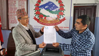 पीडित परिवारलाई क्षतिपूतिको माग गर्दै इन्सेक खोटाङद्वारा ज्ञापनपत्र